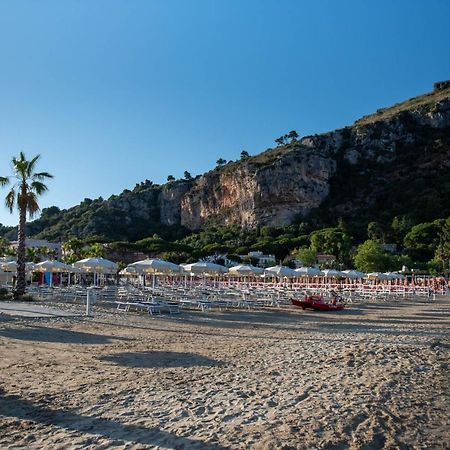 La Librata Boutique Hotel Terracina Exterior photo