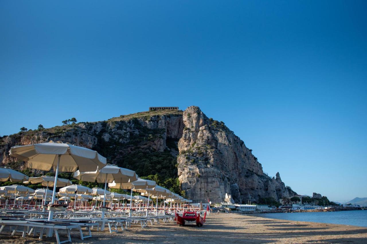 La Librata Boutique Hotel Terracina Exterior photo